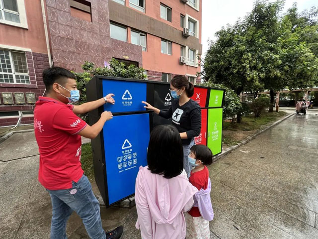 山東小區(qū)戶外投放新型垃圾桶美觀環(huán)保無(wú)異味